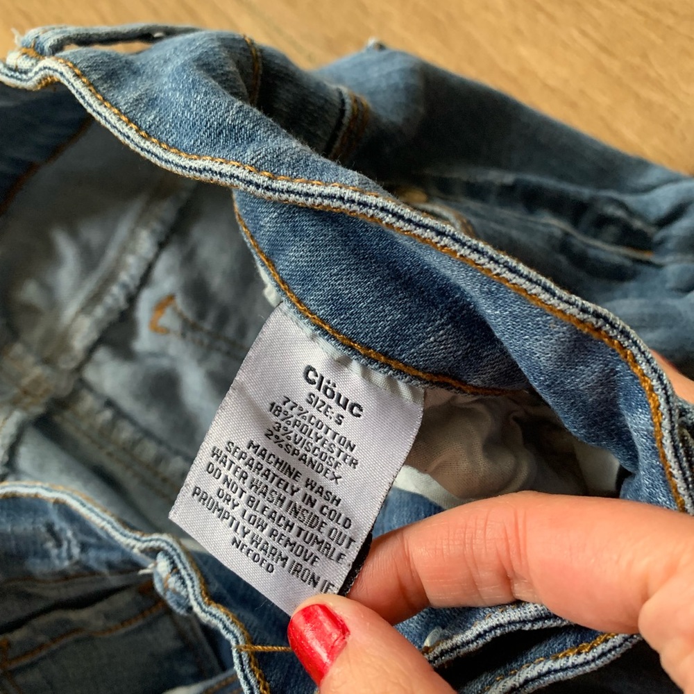 🩷 10 FOR $15 SALE 🩷 Super stretchy ripped denim skinny jeans - Picture 5 of 9